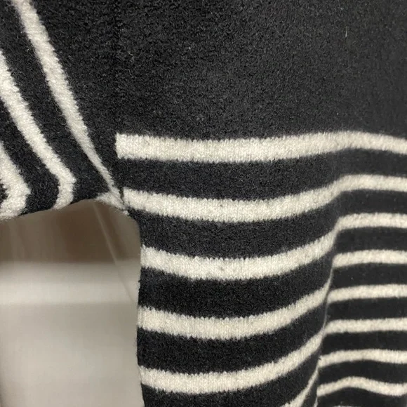 AMI Alexandre Mattiussi De Couer Virgin Wool Turtleneck Sweater S - Picture 5 of 12